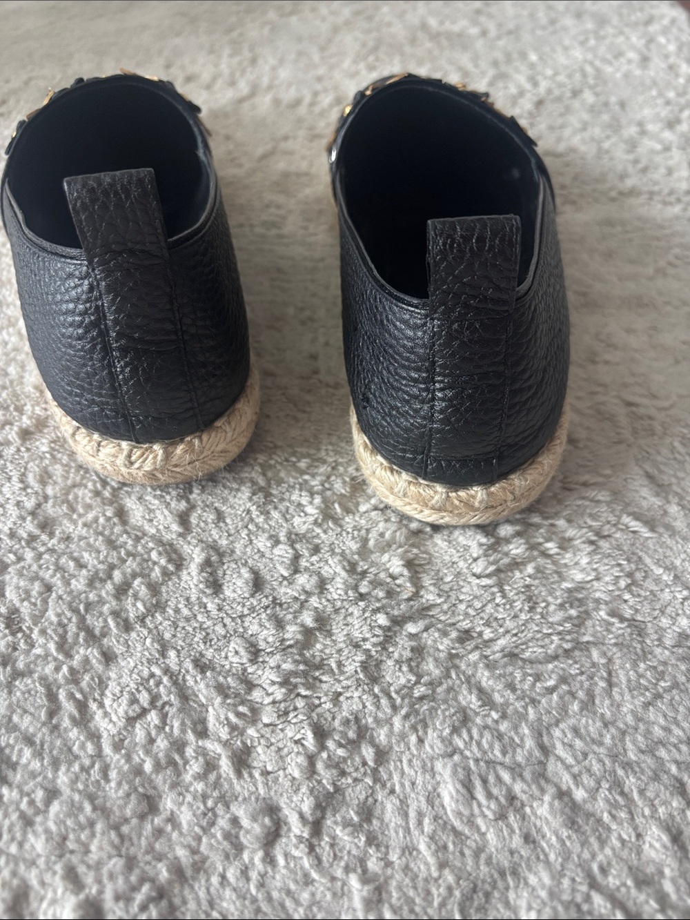 Louis Vuitton Size 39 Black Leather Espadrilles with Gold Flower Studs - Picture 2 of 6